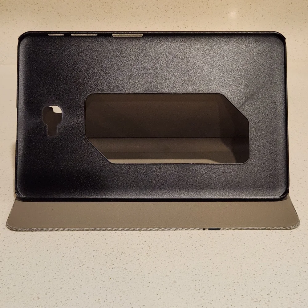NWT Moko Galaxy Tablet Case